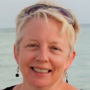 Meet your Posher, Peggy